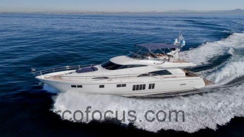 Fairline Squadron 78 Custom ficha tecnica 